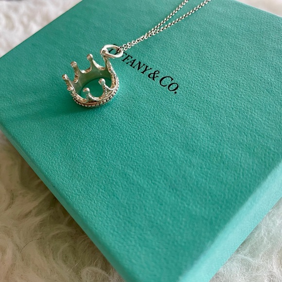 Tiffany and Co. Crown Charm - Picture 12 of 12